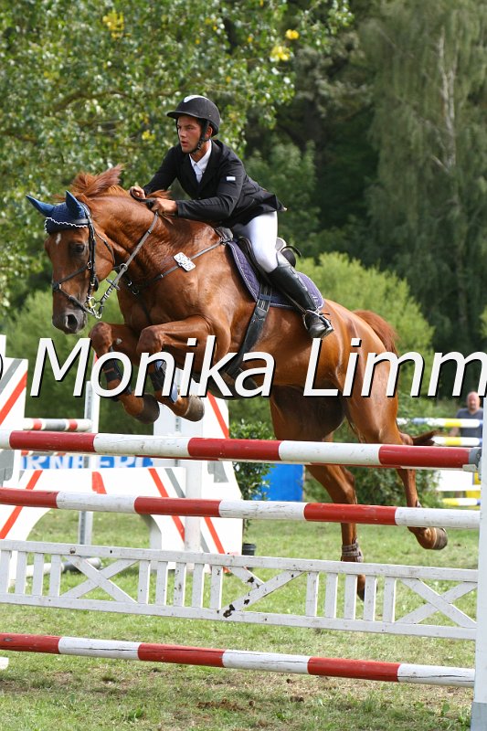 109L0361_Ayers Rock_Spring S.JPG